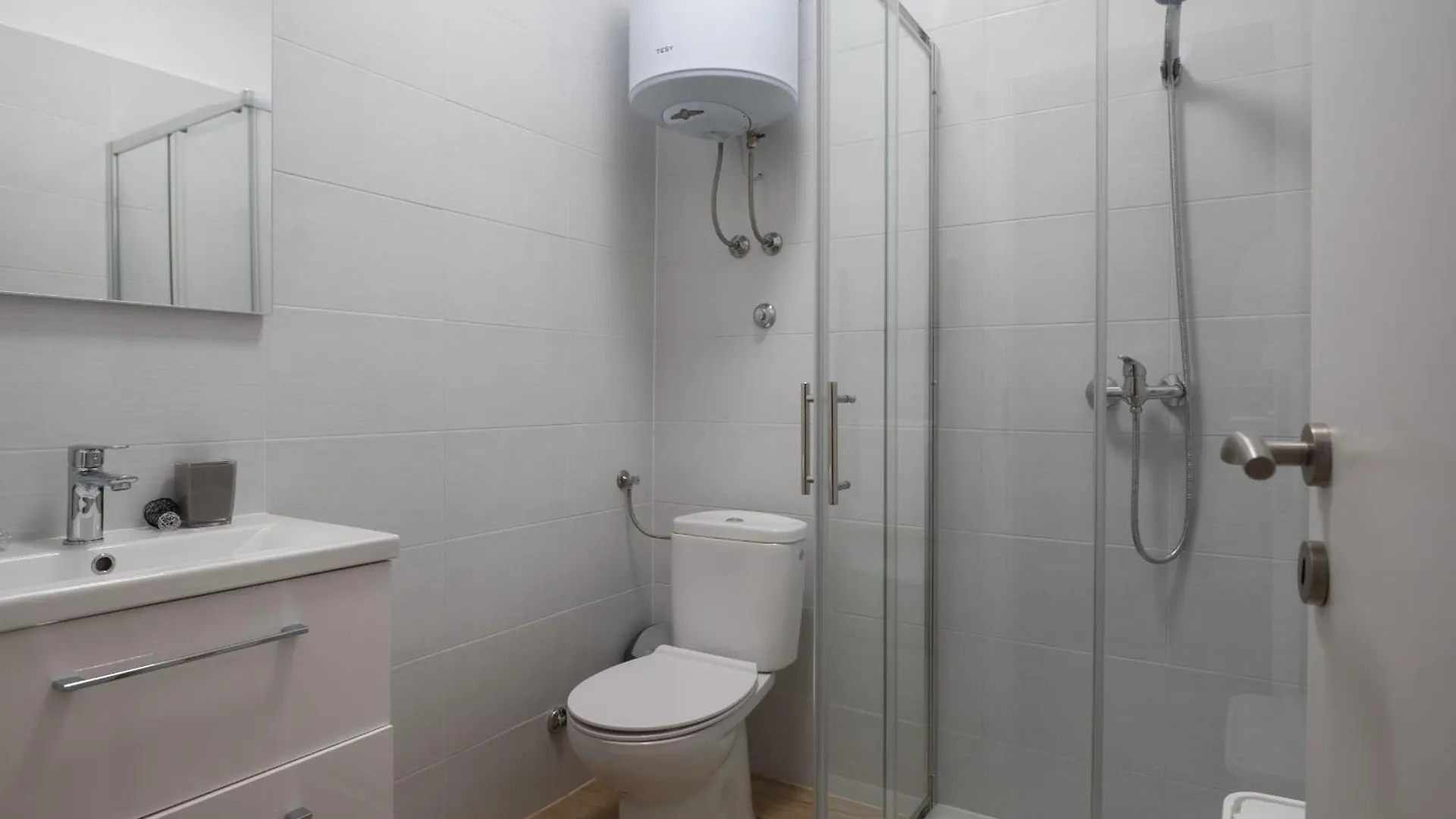 Holiday Home Lantina with pool Pridraga