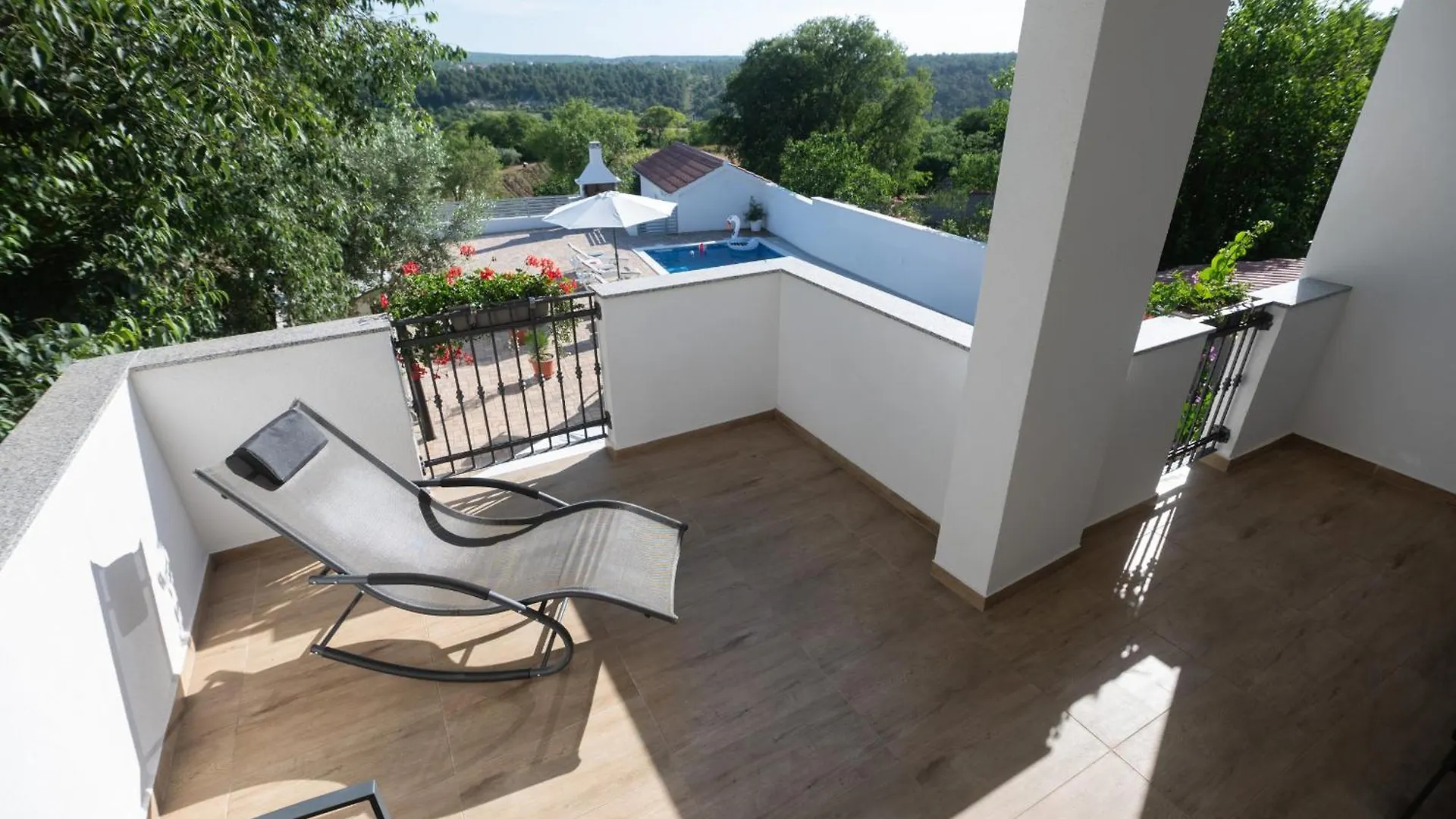 Holiday Home Lantina with pool Pridraga クロアチア