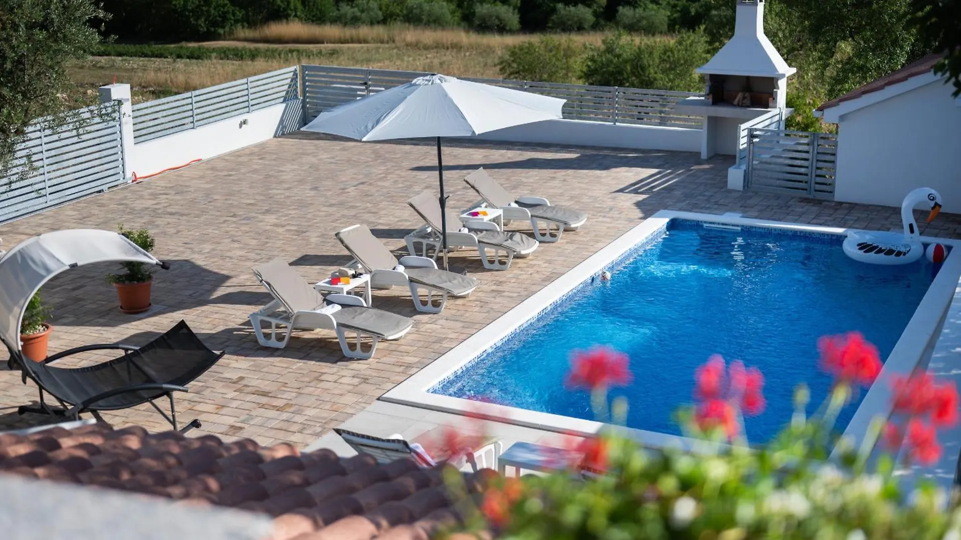 Holiday Home Lantina with pool Pridraga クロアチア